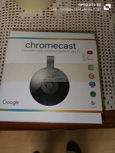 Cromecast streaming device - streaming,